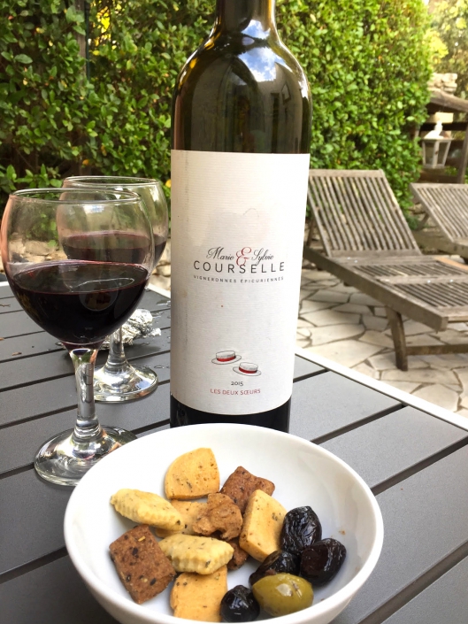 Apéritif en Terrasse | Bastidon 29, vacances au pied du Mont Ventoux